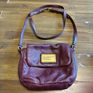 Marc by Marc Jacobs Pebbled Leather Crossbody Bag Purple Hobo Adjustable Small